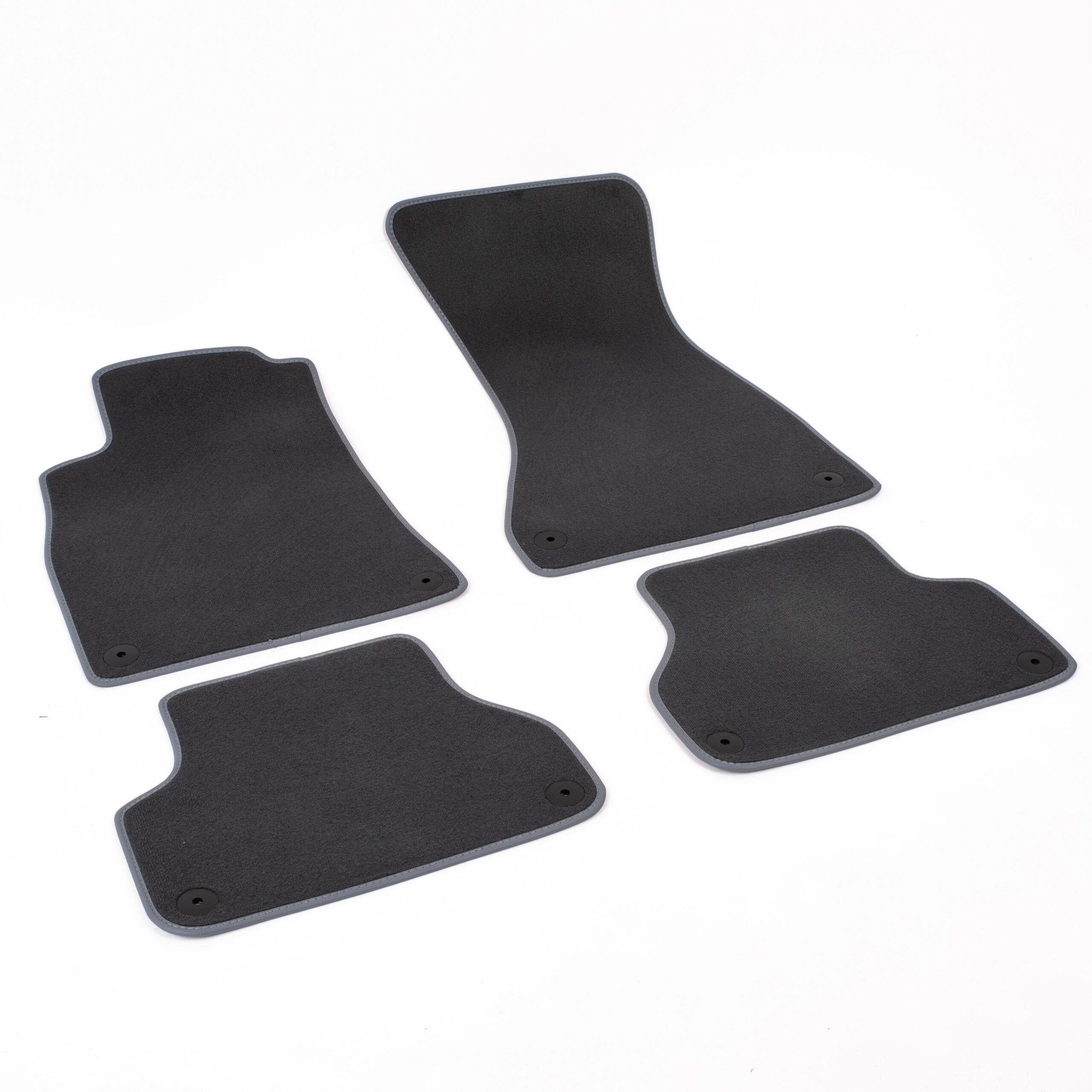 Covorase auto mocheta Audi A4 B9, caroserie Combi, fabricatie 11.2015 – prezent